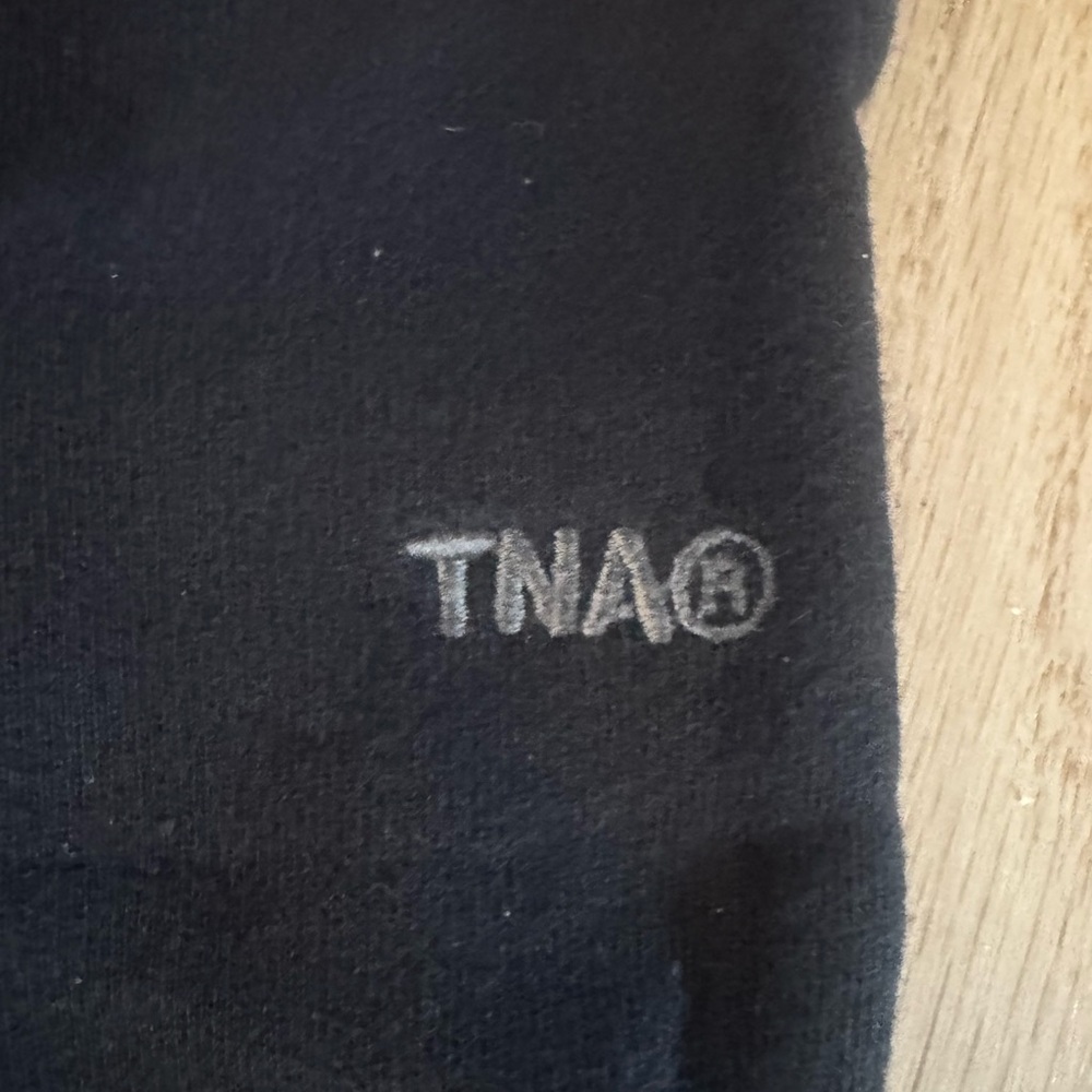 Aritzia TNA Cozy SweatFleece Mega Cargo Sweatpants in Black - Picture 5 of 5